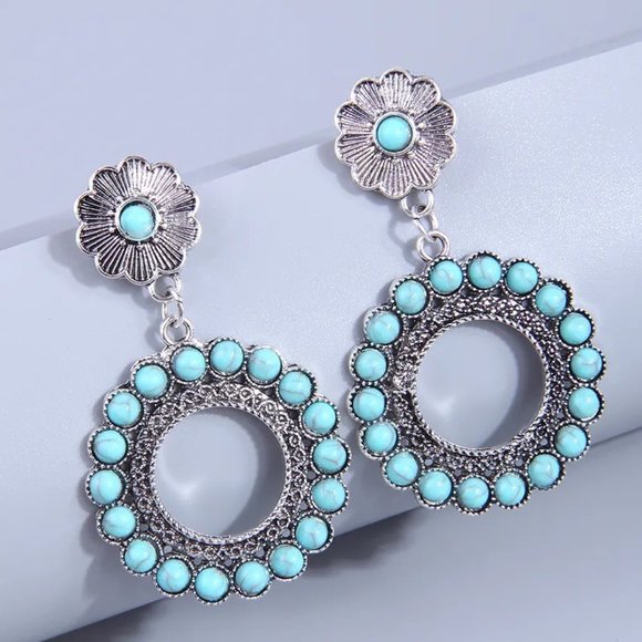 chichigems Jewelry - Western Southwestern Boho Round Ancient Silver & Turquoise Dangle Earrings NEW